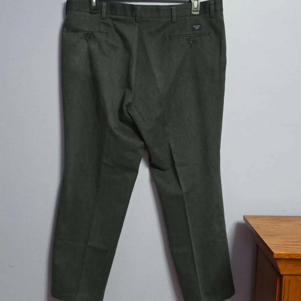 Dockers Dark Gray‎ Chinos